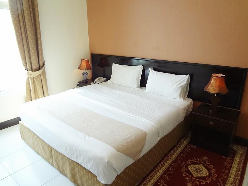 Premiere Hotel Apartments ดูไบ ภายนอก รูปภาพ