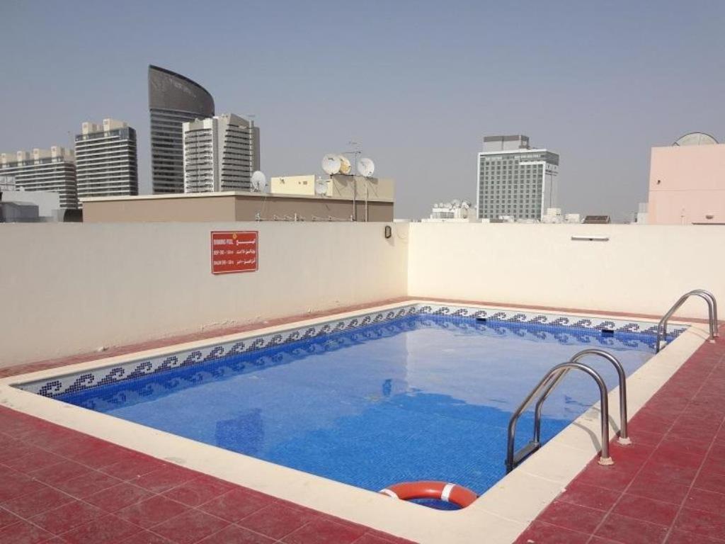 Premiere Hotel Apartments ดูไบ ภายนอก รูปภาพ